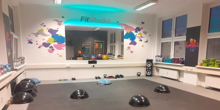 1-5 lekcí dle výběru: Tabata, kruháč, jóga a další ve FitStudio Havířov