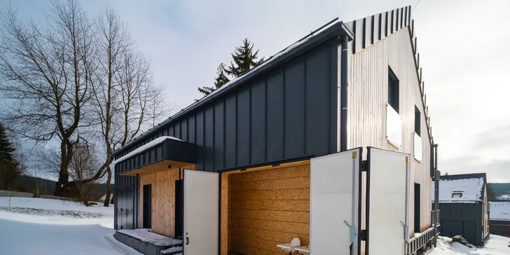 Moderní apartmán v přírodě u Lipna až pro 10 osob