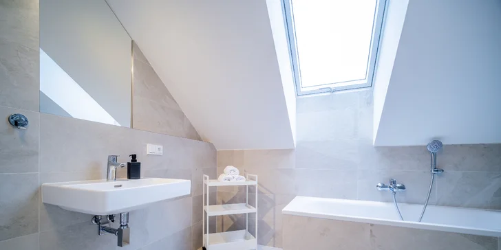 Moderní apartmán v přírodě u Lipna až pro 10 osob