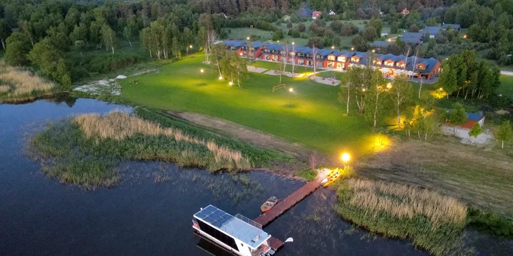 Pobyt na břehu jezera Sarbsko u Baltu: snídaně, wellness i půjčení paddleboardů a šlapadel nebo surfování