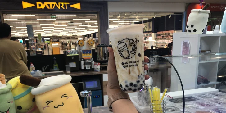 Velký ovocný či mléčný bubble tea i s toppingem dle výběru pro jedno či pár na Borech