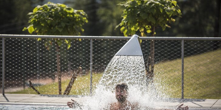 Pobyt na Monínci: snídaně, venkovní bazén neomezeně a možnost wellness
