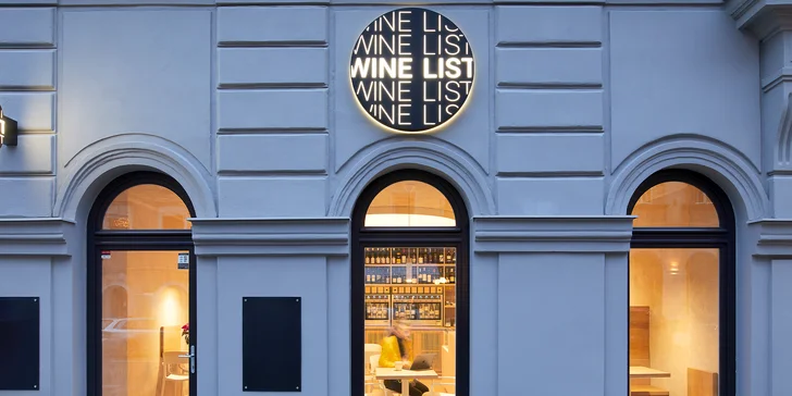 Speciální degustace vína a tapas ve WineList v Karlíně pro 2 osoby