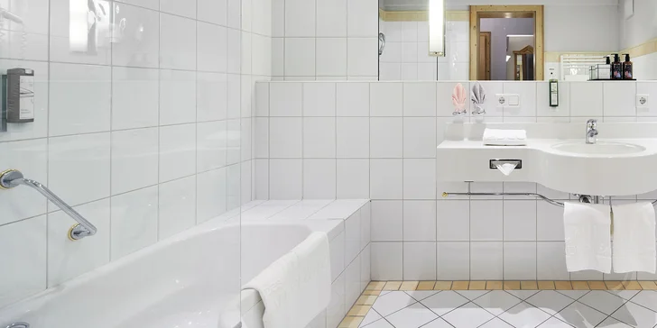 Nový moderní hotel na dohled od Hintertuxu: polopenze, wellness i aktivity