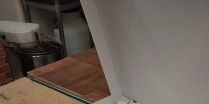 Jedna nebo dvě pizzy o průměru 45 cm podle výběru z 27 druhů
