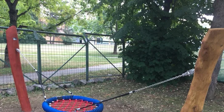 Vstup na jediné koupaliště s bezchlorovou vodou v Brně: pro děti i dospěláky