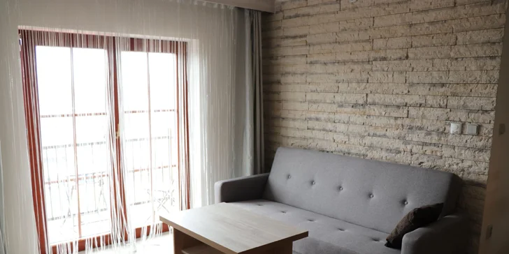 Apartmány v Horní Plané s výhledem na Lipno: venkovní posezení s grilem, infrasauna