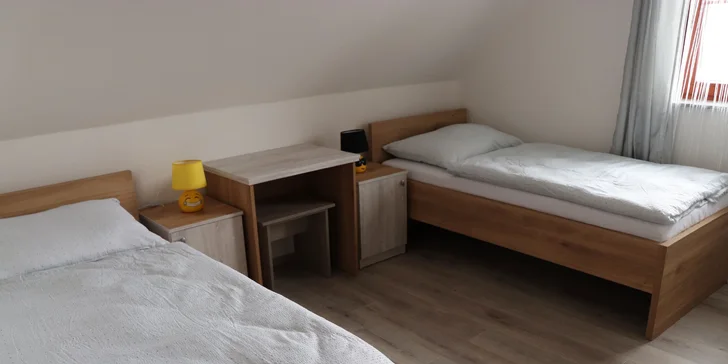 Apartmány v Horní Plané s výhledem na Lipno: venkovní posezení s grilem, infrasauna