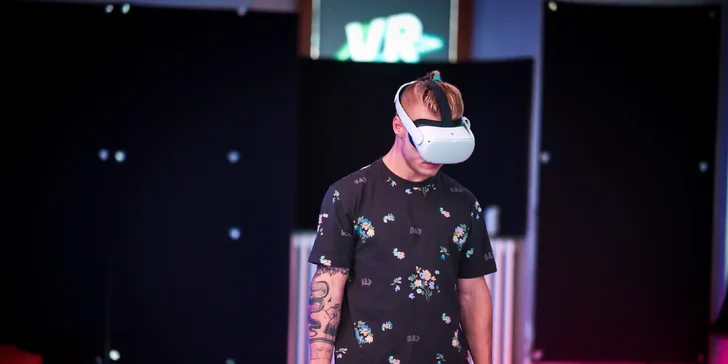 60 minut ve virtuální realitě až pro 4 hráče: střílení, sport i vzdělávání