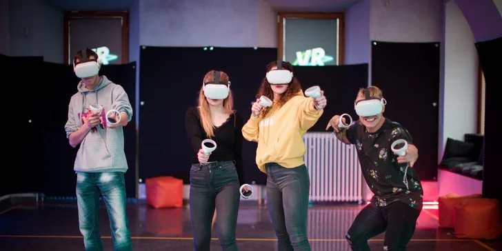 60 minut ve virtuální realitě až pro 4 hráče: střílení, sport i vzdělávání