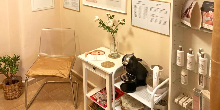 Chemický peeling obličeje, krku a dekoltu proti vráskám, pigmentaci i akné