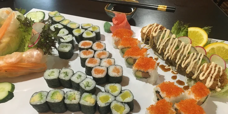Japonsko v Dejvicích: sety s 24–54 ks sushi, jarní závitky s krevetami i minizávitky