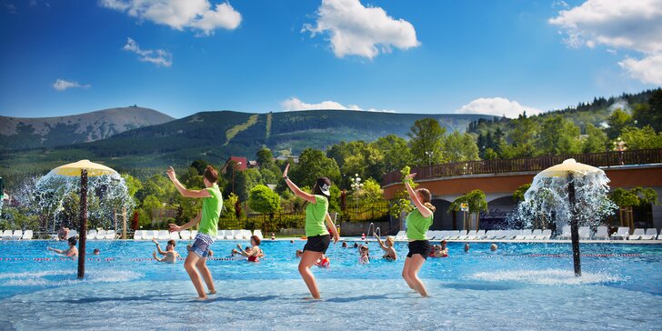 Rodinná dovolená v Karpaczi: hotel s aquaparkem, animační programy a polopenze či plná penze i děti zdarma