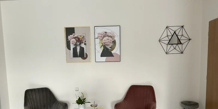 Permanentní make-up: obočí pudrovou metodou nebo rty metodou aquarelle