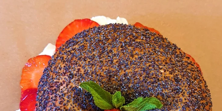 Sladký nebo slaný plněný bagel a káva, čaj i limonáda na Vinohradech pro 1 i 2 osoby
