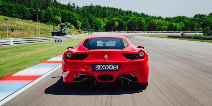 1–4 kola na polygonu v nadupaném supersportu Ferrari, Lamborghini či Porsche i jízda vlastním vozem