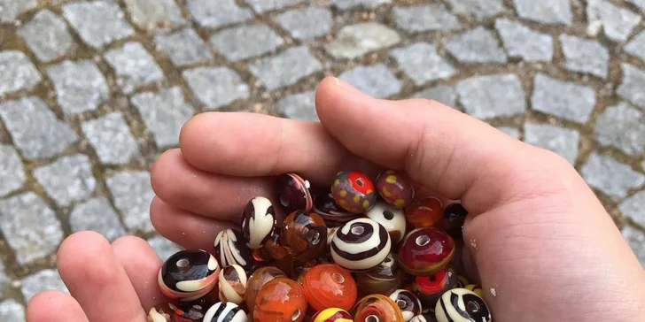 Kurz vinutí perel na sklářském kahanu v prostorách zámku Jemniště