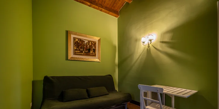 Pobyt pod Etnou ve 4* venkovském hotelu: dvoulůžkové pokoje i apartmány, bazén, zahrada, snídaně