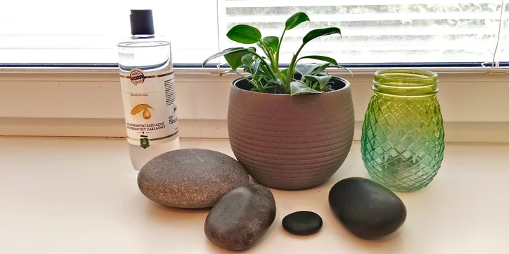Relaxační masáž esenciálními oleji nebo celotělová aroma olejová masáž, 60–90 minut