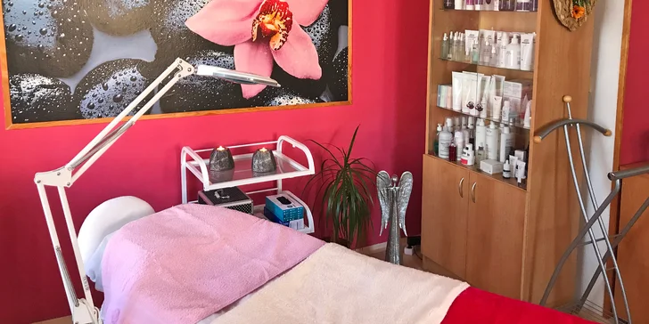 Neinvazivní lifting: peptidové hedvábné mezonitě na vybranou partii či celý obličej