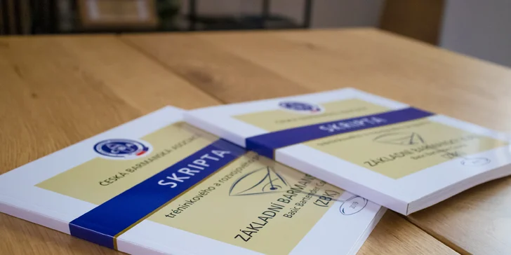 Staňte se barmanem: základní barbek kurz nebo kurz molekulární mixologie