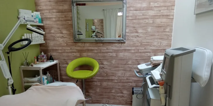 Indická masáž hlavy a šíje v délce 30 min. nebo 60min. masáž dle výběru: klasická i baňky