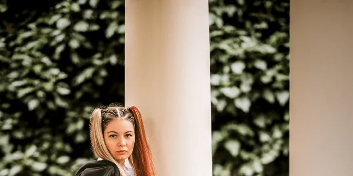 Street foto: portrétové focení žen i párů v ulicích Brna a 10 nebo 15 upravených snímků