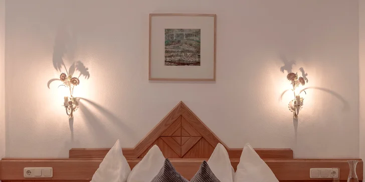 Aktivní dovolená v rakouských Alpách: hotel s polopenzí, lahev prosecca, sauna i bazén