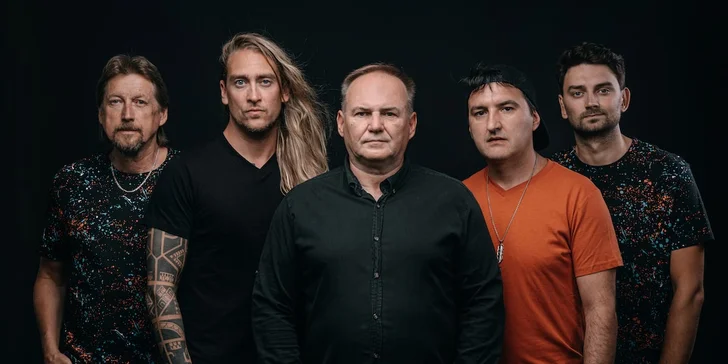 Dvoudenní vstup na Jízdárna Fest v Rychnově nad Kněžnou: Čechomor, Wohnout, Horkýže, Fixa a další