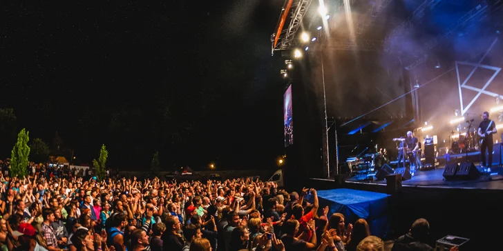 Dvoudenní vstup na Jízdárna Fest v Rychnově nad Kněžnou: Čechomor, Wohnout, Horkýže, Fixa a další