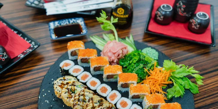 Sushi sety s 26 až 85 kousky: maki, nigiri a další rolky s rybami i zeleninou