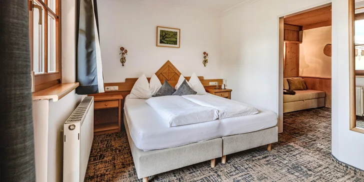 Aktivní dovolená v rakouských Alpách: hotel s polopenzí, lahev prosecca, sauna i bazén