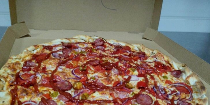 Pizza až domů: křupavá pizza ⌀ 45 cm dle výběru s rozvozem po celé Ostravě