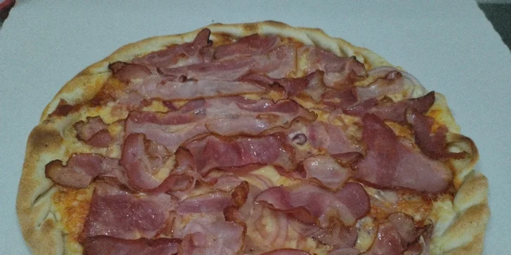 Pizza až domů: křupavá pizza ⌀ 45 cm dle výběru s rozvozem po celé Ostravě