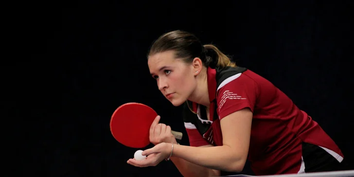 Měsíční nebo čtvrtletní startovné v amatérské lize v raketových sportech