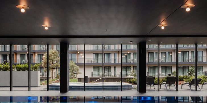 5* luxusní horský hotel v Krynici-Zdrój vedle sjezdovky s neomezeným wellness