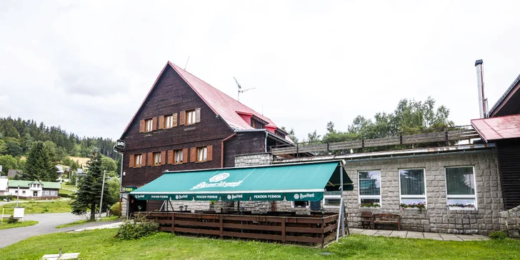 Pobyt v Jizerských horách pro páry i rodiny s polopenzí