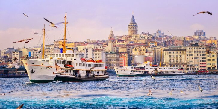 Advent v Istanbulu: letenka, 3 noci v hotelu se snídaní i plavba po Bosporu a okružní jízda městem