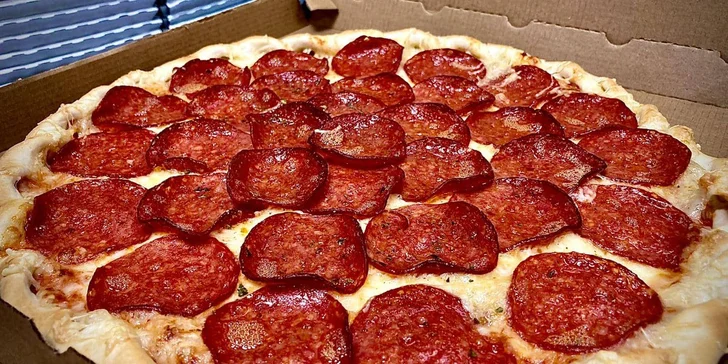 Pizza až domů: křupavá pizza ⌀ 45 cm dle výběru s rozvozem po celé Ostravě