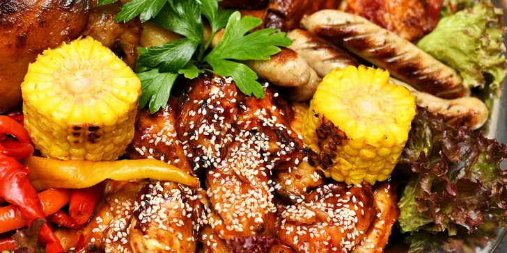 Až 1500 Kč na cokoliv v restauraci Meduzzy: dobroty k pivu, burgery, gril i dezerty