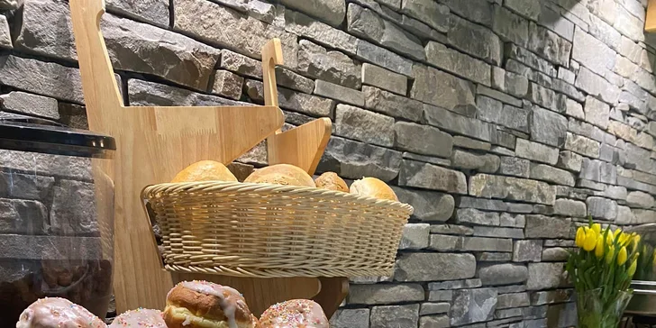Lesní apartmány blízko aquaparku Terma Bania: privátní wellness, snídaně a slevy na zábavu