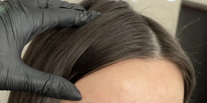 Laminace obočí a lash lifting řas včetně barvení a výživy v centru Prahy