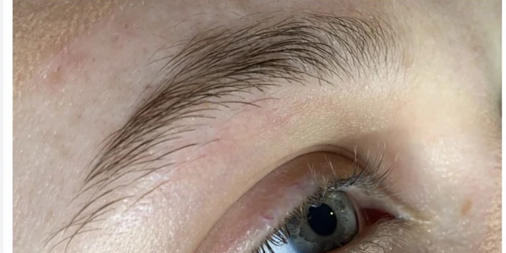 Svůdný pohled: laminace obočí, lash lifting i prodlužování řas metodou 1D-5D