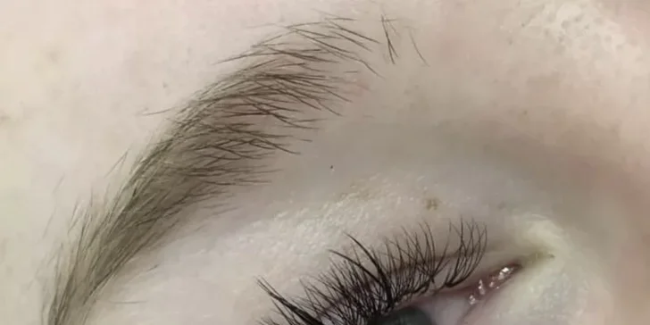 Svůdný pohled: laminace obočí, lash lifting i prodlužování řas metodou 1D-5D