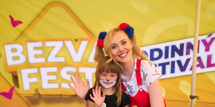 Vstupenka na rodinný festival Bezva Fest: hudba, youtubeři a atrakce v ceně
