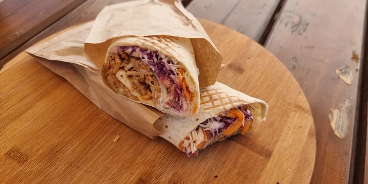 Zažeňte velký hlad: XL kebab nebo falafel podle výběru pro 1 či 2 osoby
