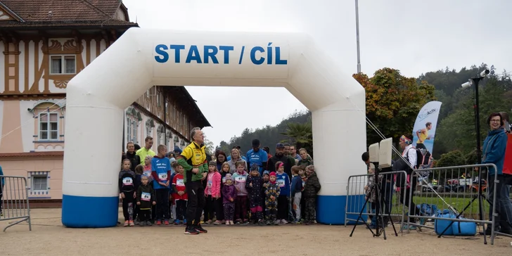 Startovné na závodní běhy v Luhačovicích: desítka, štafeta i půlmaraton
