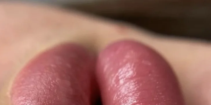 Laminace obočí i permanentní make-up obočí a rtů
