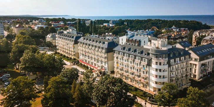 Baltský sen: pobyt s neomezeným wellness, snídaněmi a vstupem na celoroční pláž Sabbia Med