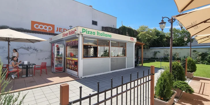 Zažeňte velký hlad: XL kebab nebo falafel podle výběru pro 1 či 2 osoby